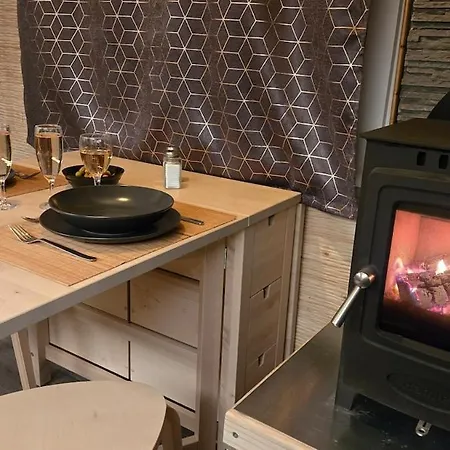 Tiny House Chez Lili 木屋
