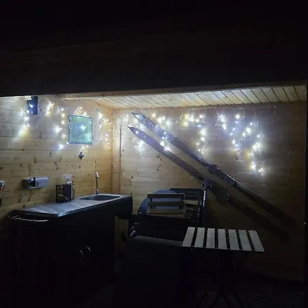 木屋 Tiny House Chez Lili Fremifontaine