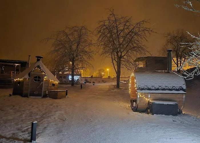 בקתה Tiny House Chez Lili Fremifontaine