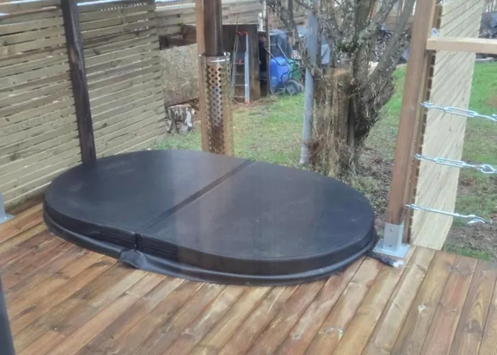 Tiny House Chez Lili בקתה